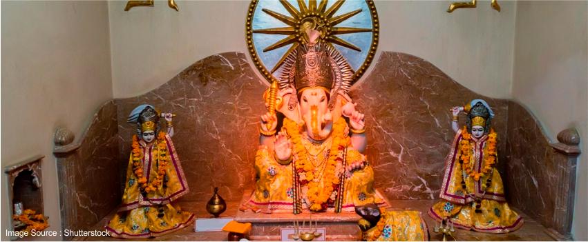 Choose the Right Colour for Ganesh Idol