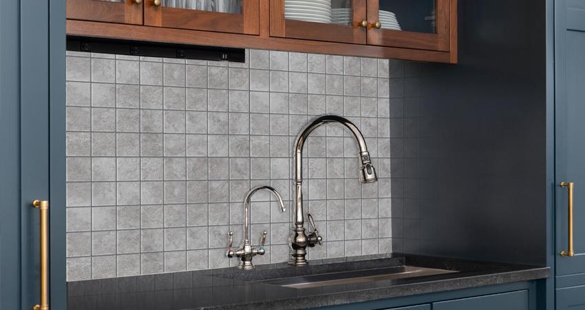 Is mosaic/ glass tiles good for your kitchen backsplash?