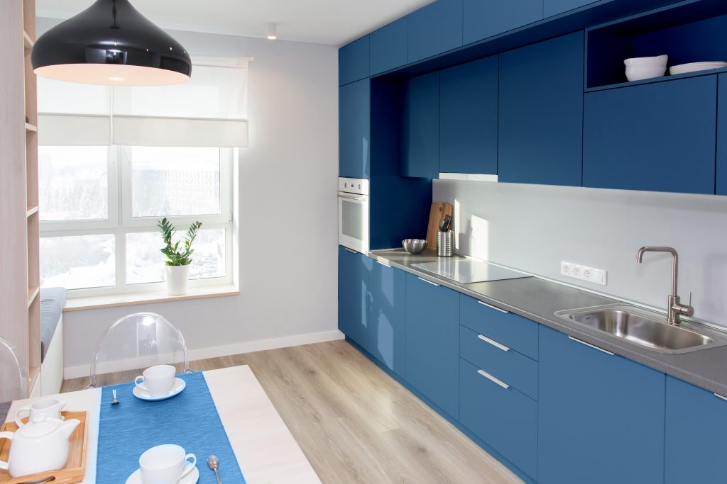 blue kitchen cabinet colours