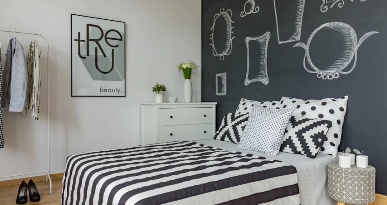 minimalistic back wall design for bedroom