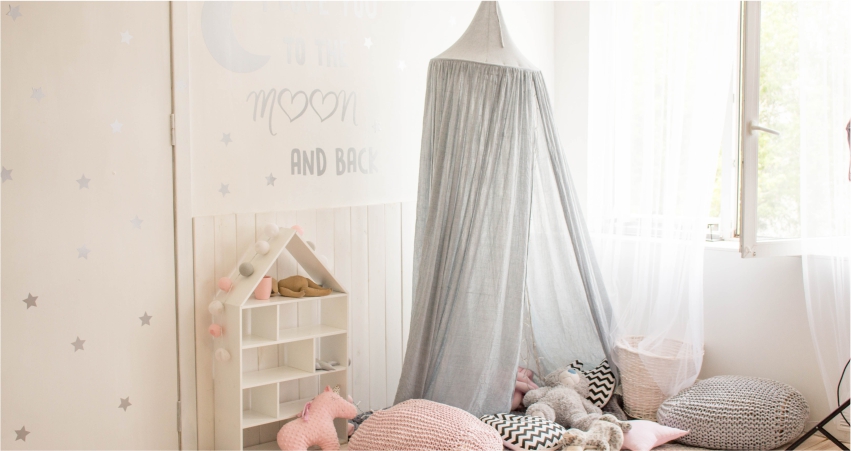 add canopy in kids room for privacy 