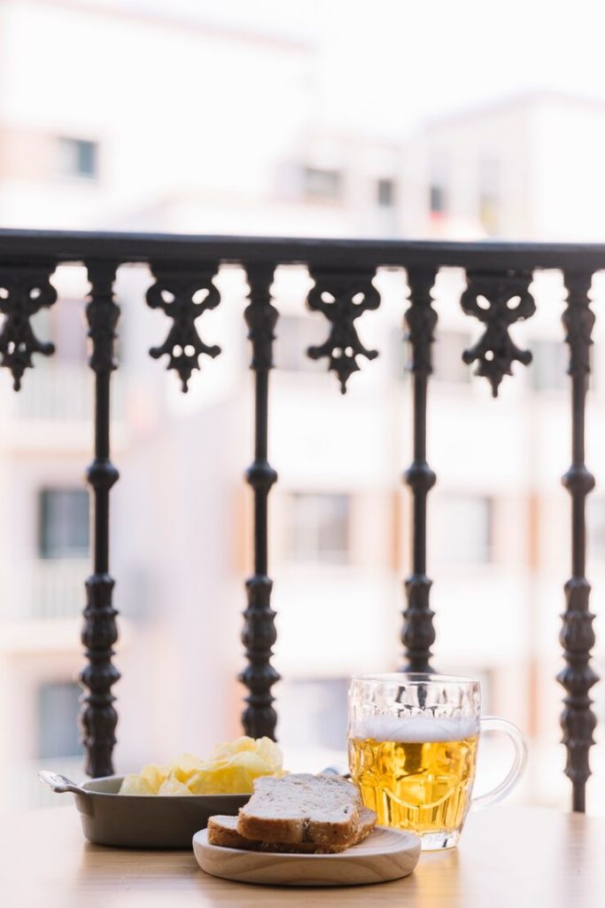 Minimalist Balcony Design Idea