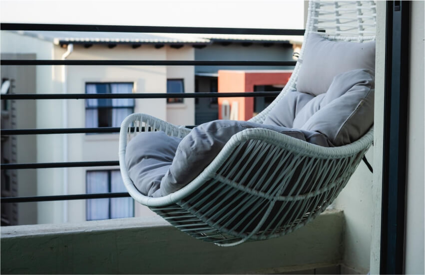 Cosy Swings in Balcony