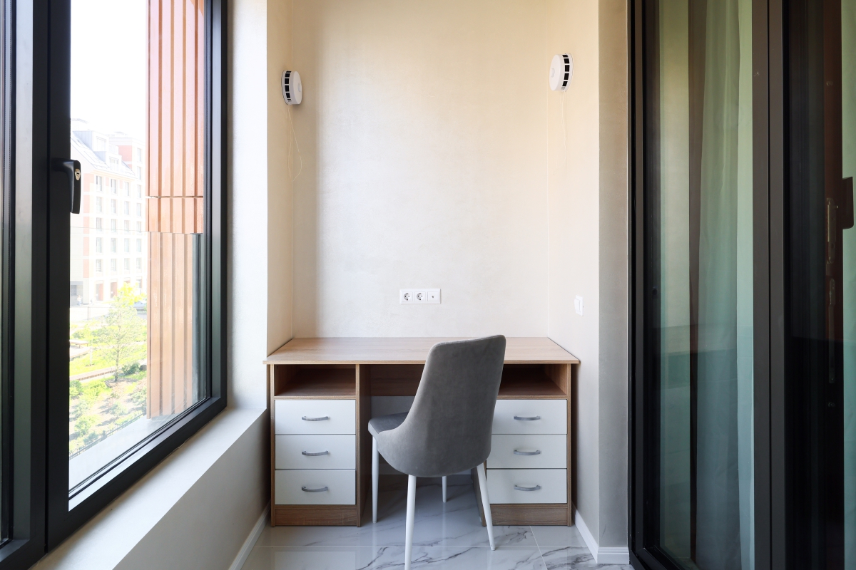 Office & WFH Room Tiles: How to Design a Productive Home Workspace with Tiles
